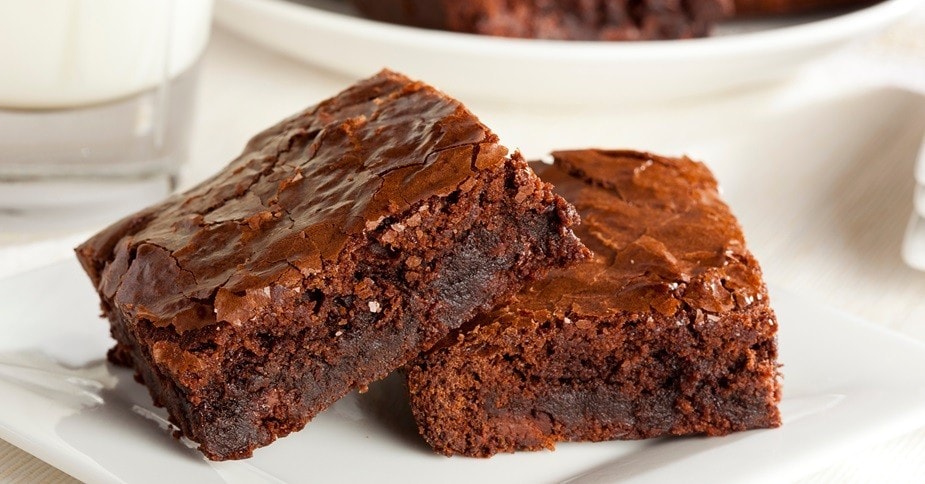 Postres en San Valentín para vender: renueva tu menú con esta receta de brownie extra-chocolate y otras ideas